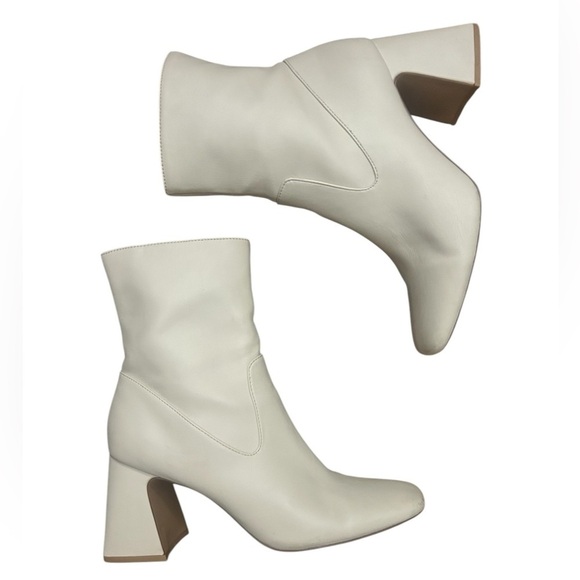 Abercrombie & Fitch Shoes - Abercrombie and Fitch “Valerie” 9.5 block hero Y2K vibe vegan leather boots EUC